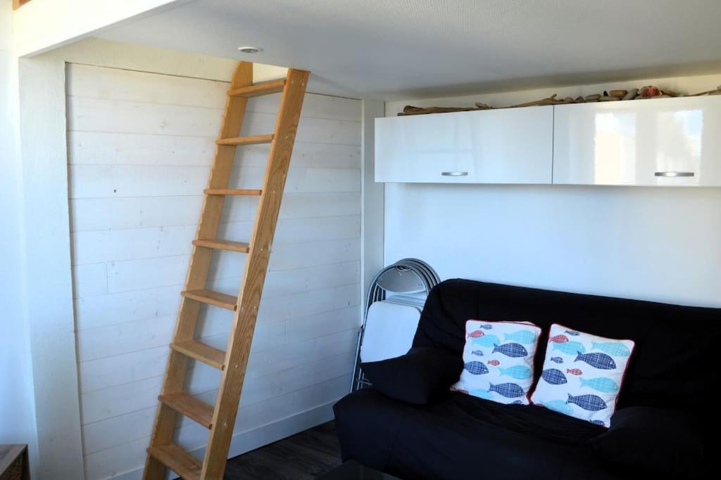 Le Joffre - Studio Sur La Digue En Centre Ville Arromanches-les-Bains Kültér fotó